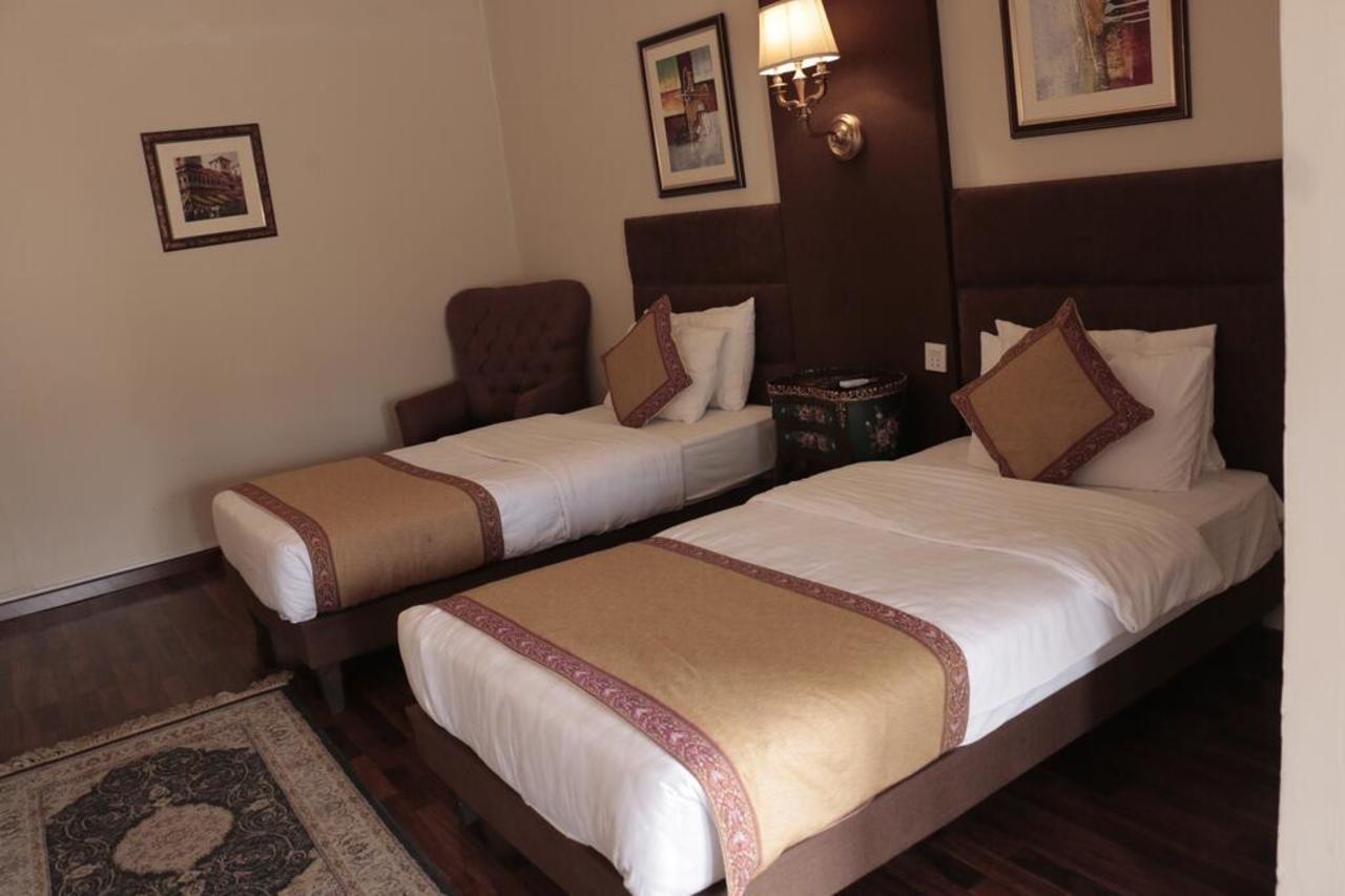 Ambassador Suites & Hotel Islamabad Exterior photo